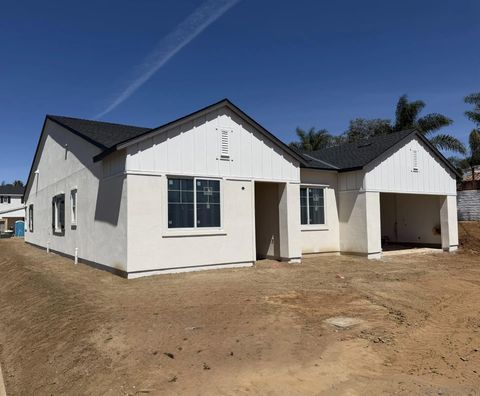 1720 California St. Oceanside CA 92054