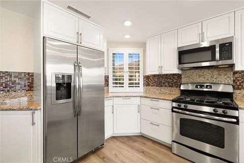 Tiny photo for 38770 Wisteria Dr, Palm Desert, CA 92211 (MLS # PW25275010)