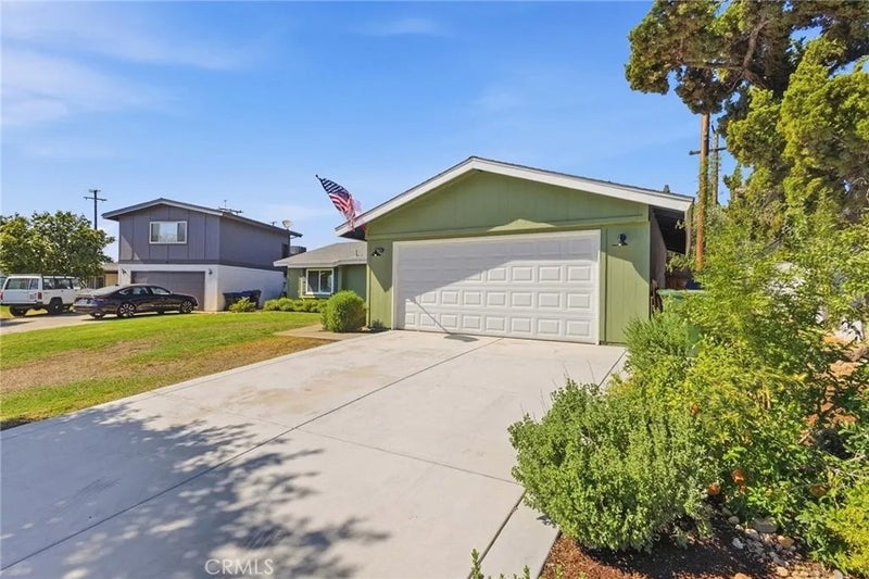 731 Moonstone Court