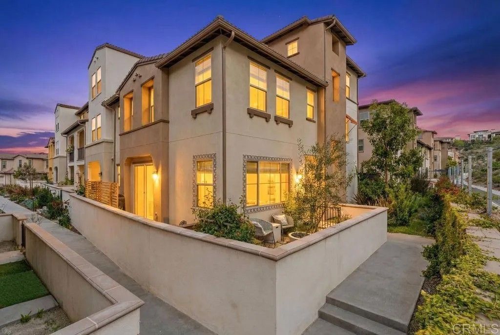 Photo of 1763 Laurelwood Way, Oceanside, CA 92057 (MLS # NDP2603075)