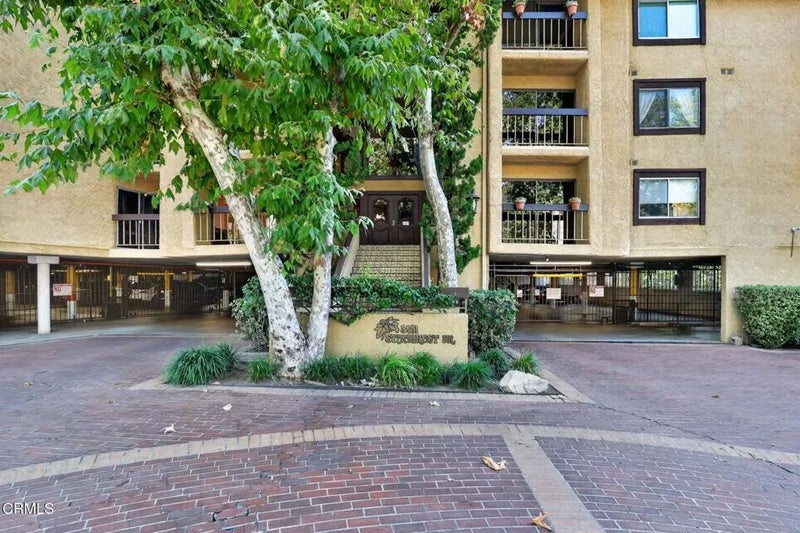 3481 Stancrest Drive 126
