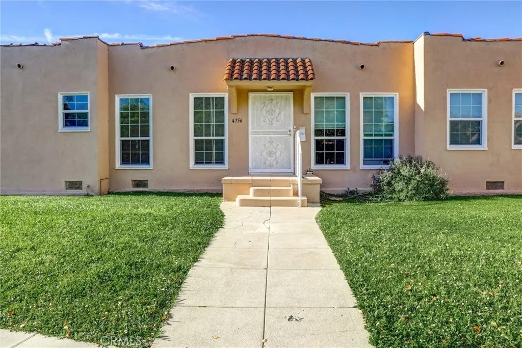 4756 Edgewood