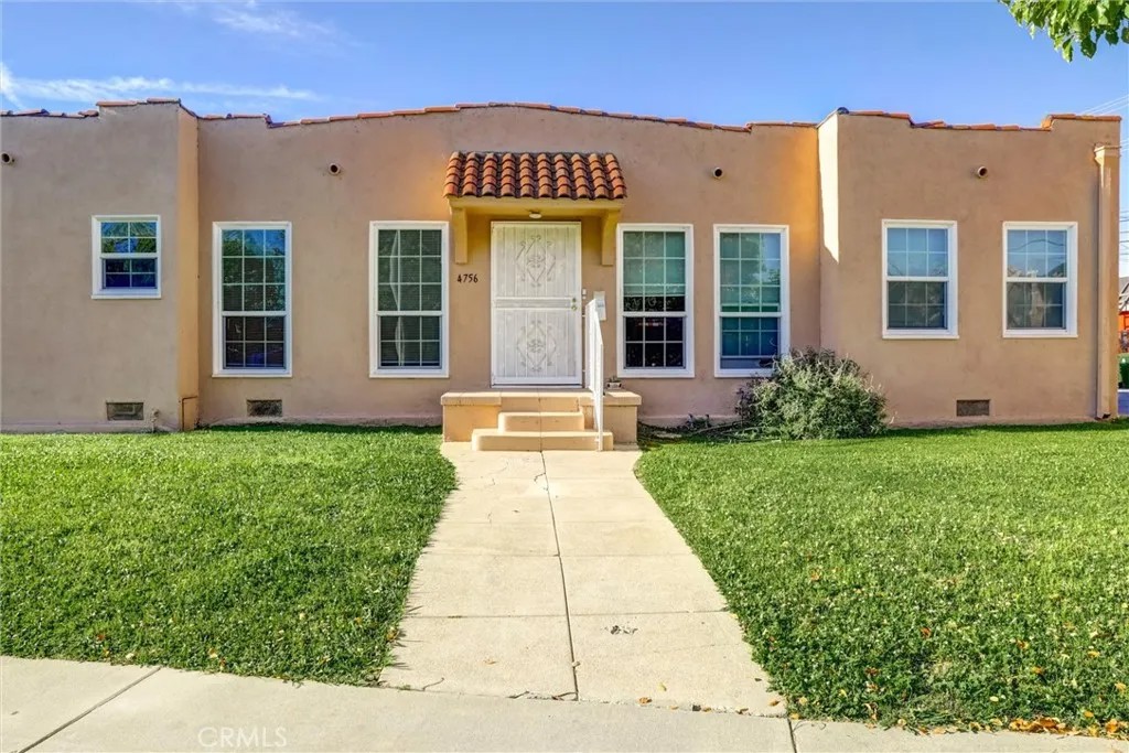 4756 Edgewood