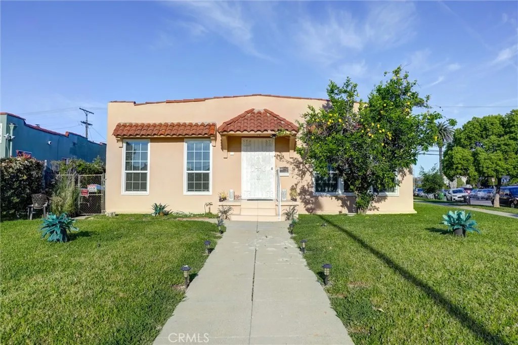 4756 Edgewood