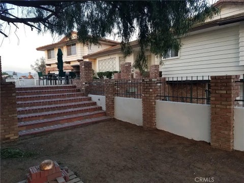 Photo of 8450 54th St, Jurupa Valley, CA 92509 (MLS # CV26071624)