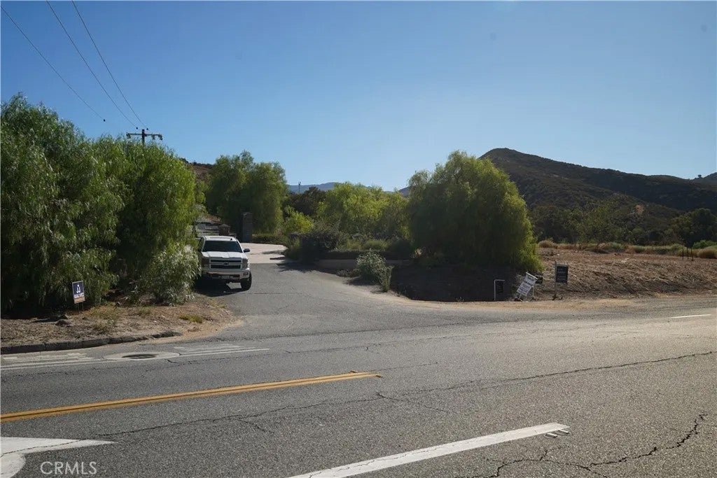 Photo of 16 Williams Canyon, Silverado, CA 92676 (MLS # OC26222504)