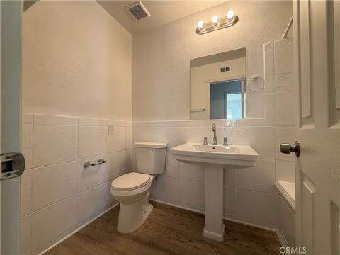 Tiny photo for 2436 Carlsbad Cir, Hemet, CA 92545 (MLS # OC25246250)