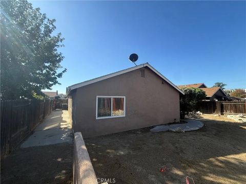 Tiny photo for 2436 Carlsbad Cir, Hemet, CA 92545 (MLS # OC25246250)