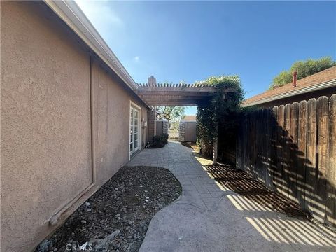 Tiny photo for 2436 Carlsbad Cir, Hemet, CA 92545 (MLS # OC25246250)