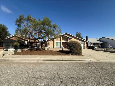Tiny photo for 2436 Carlsbad Cir, Hemet, CA 92545 (MLS # OC25246250)