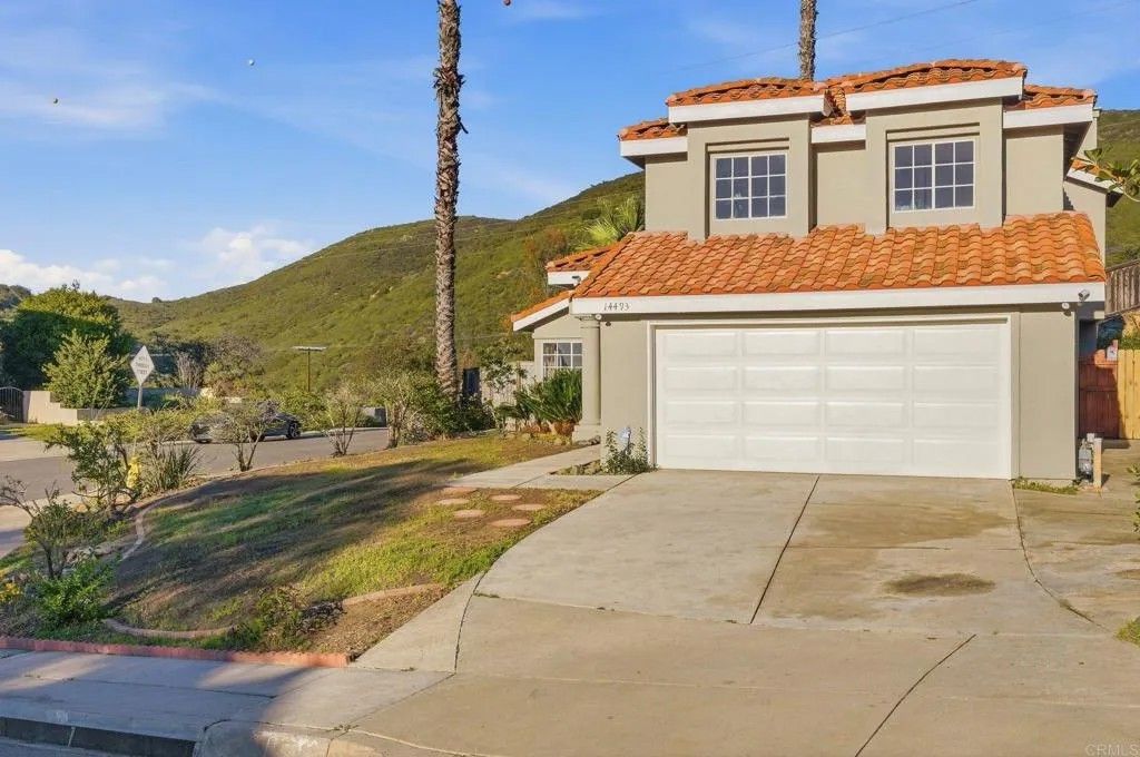 Photo of 14493 Corte Lampara, San Diego, CA 92129 (MLS # NDP2602101)