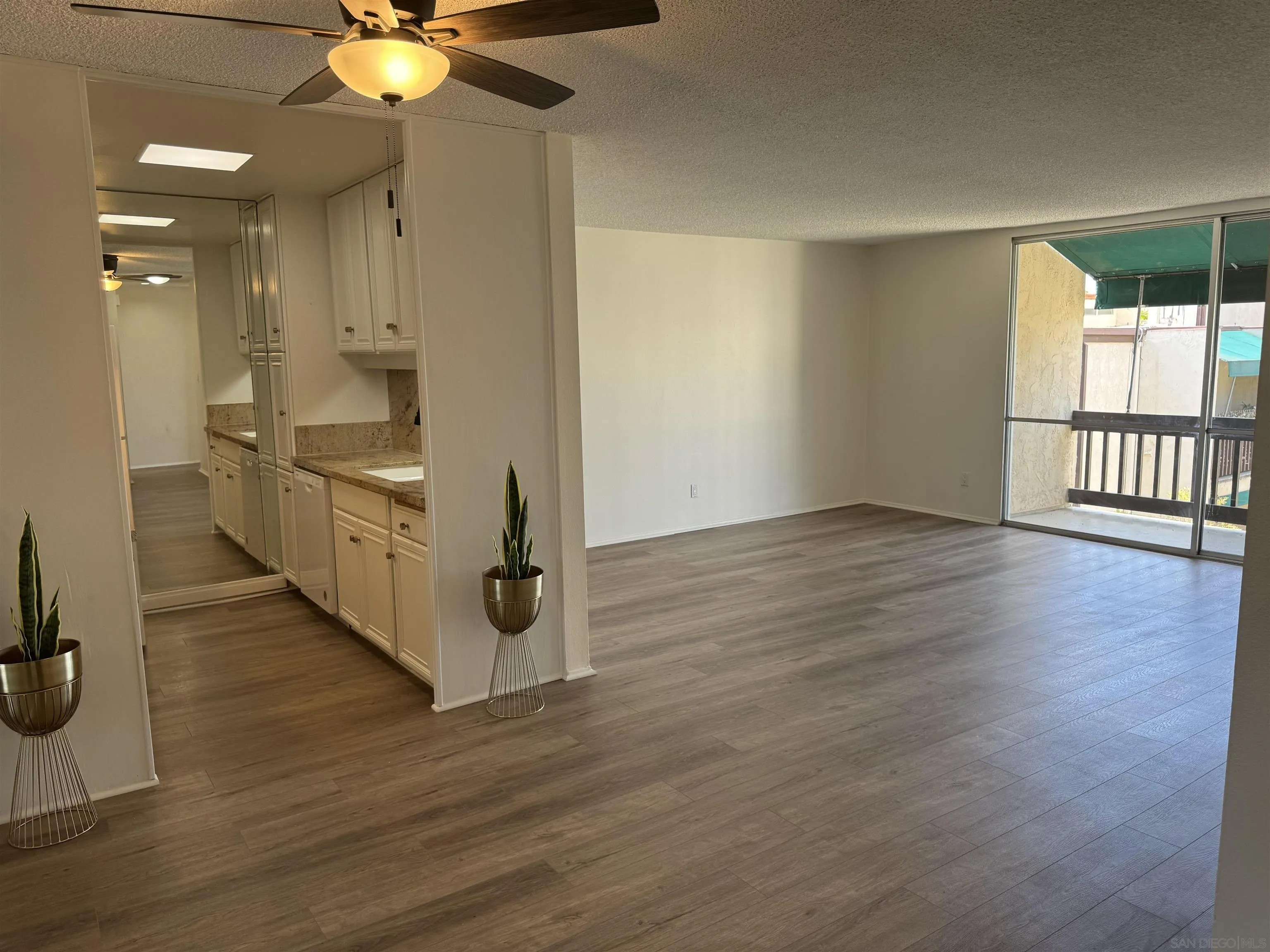 6455 La Jolla Blvd 349