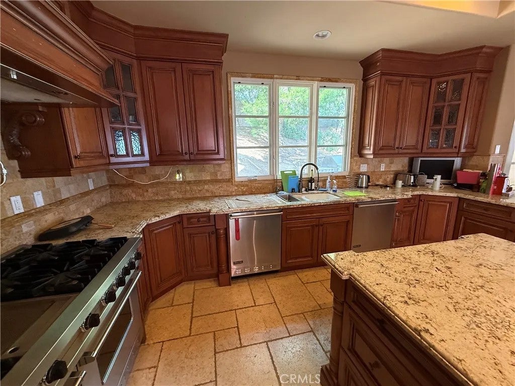 2268 Verona Court