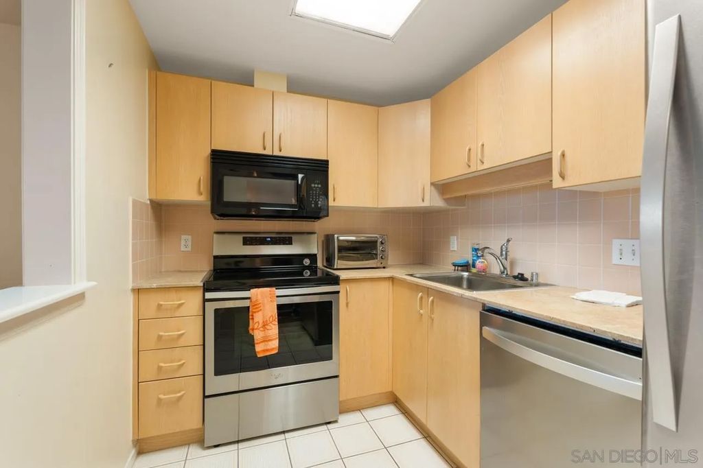 Photo of 3890 Nobel Dr #302, San Diego, CA 92122 (MLS # 250041211)