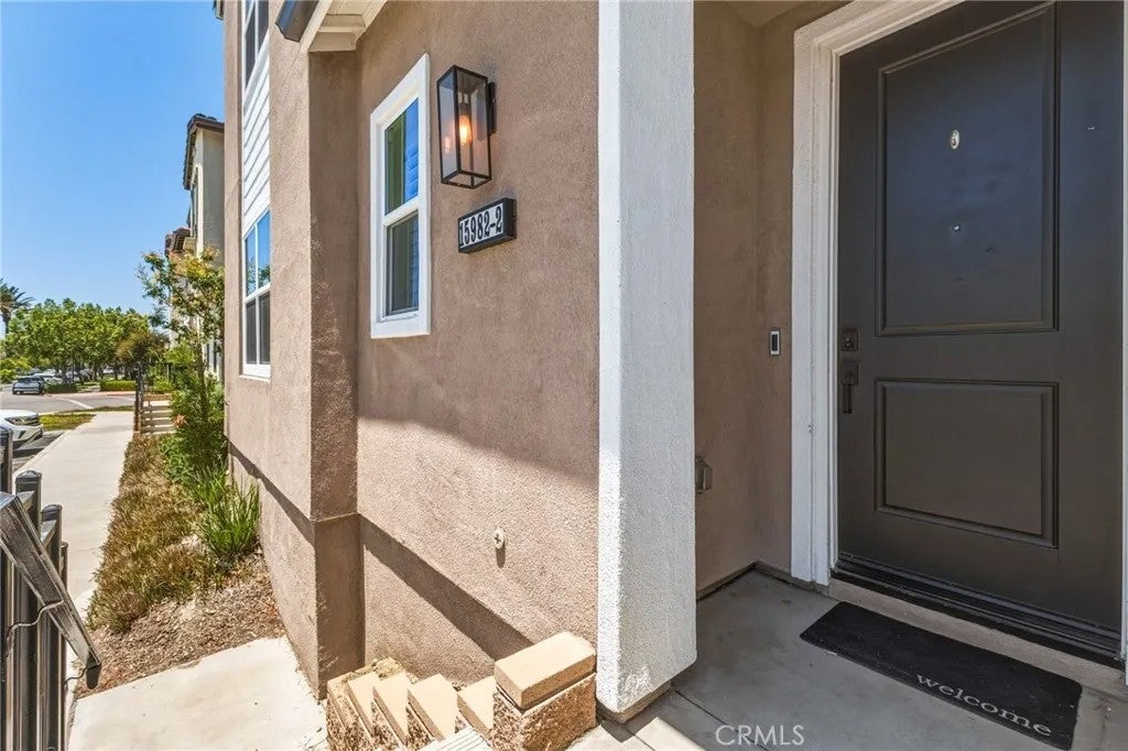 15982 Parkhouse 2