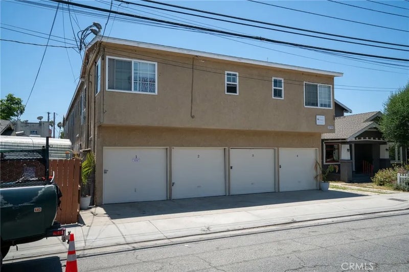 3700 E 4th Street