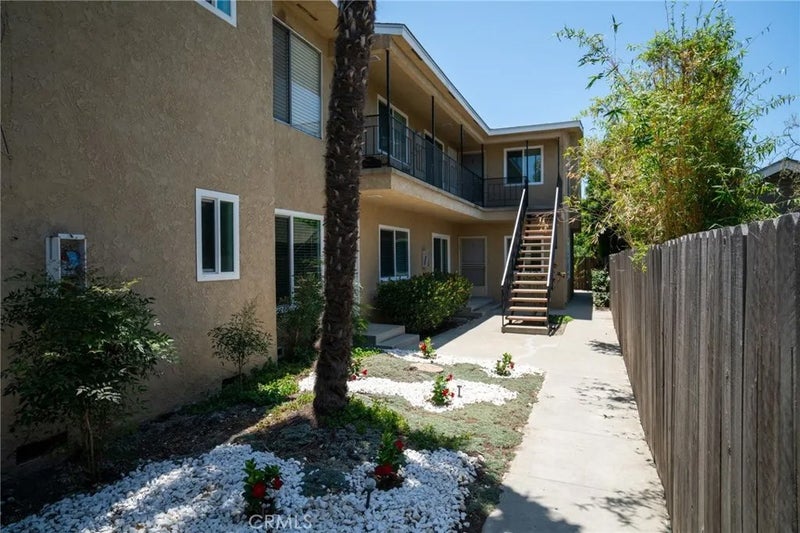 3700 E 4th Street