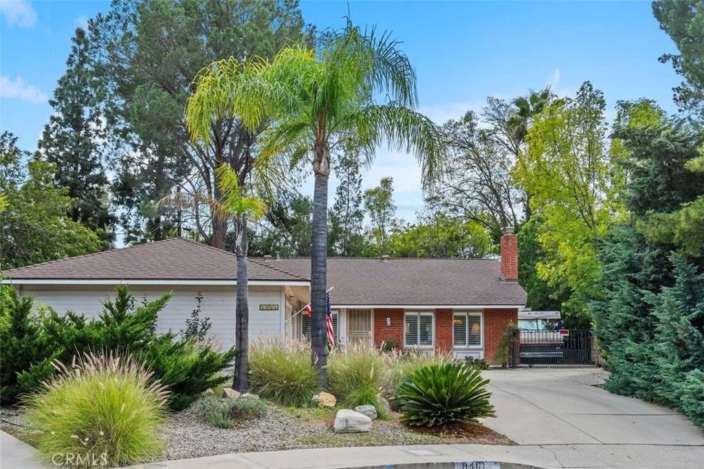 Photo of 8401 Natalie Lane, West Hills, CA 91304 (MLS # SR26059292)