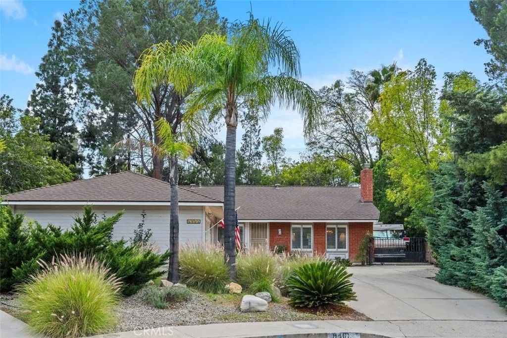 Photo of 8401 Natalie Lane, West Hills, CA 91304 (MLS # SR26059292)