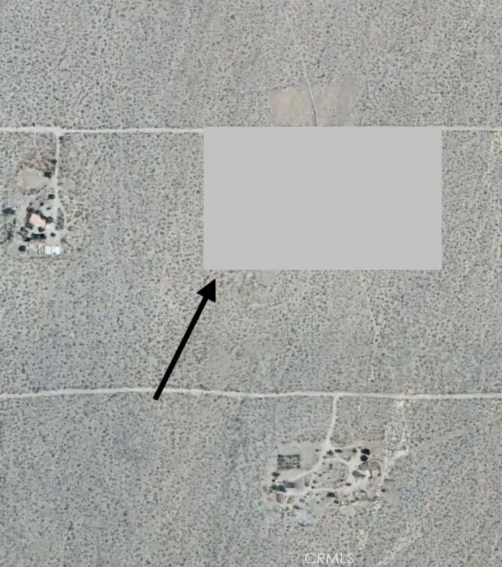 Photo of 0 Azurite Rd, Lucerne Valley, CA 92356 (MLS # PW26095505)