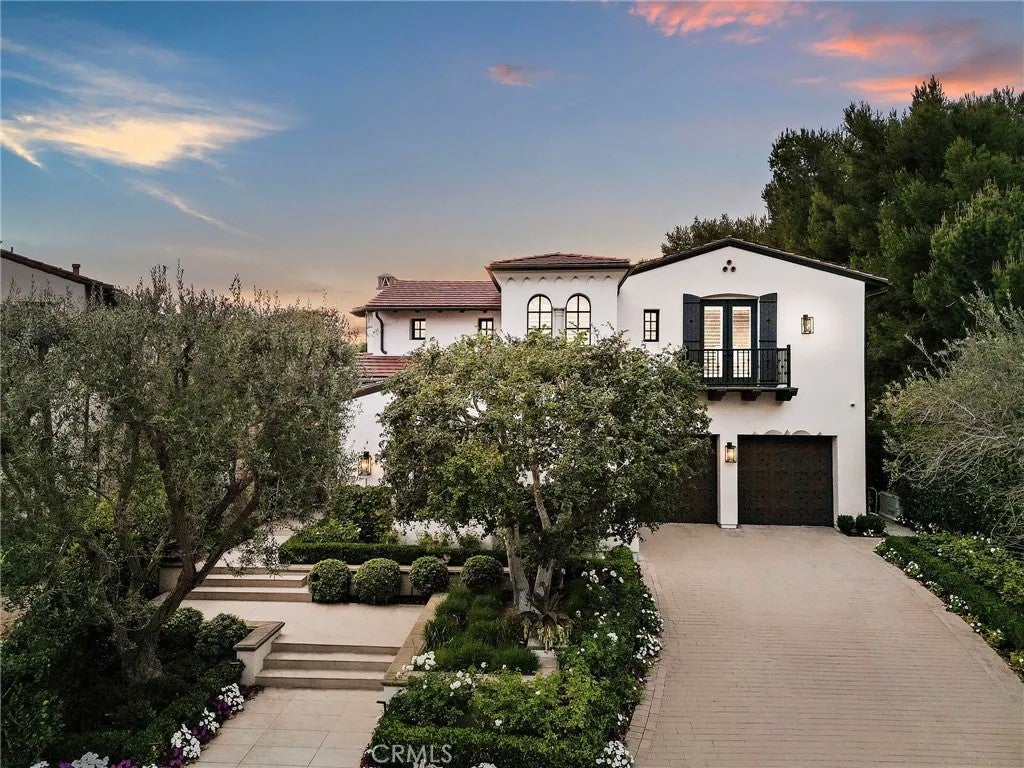 1 Ocean Bluff