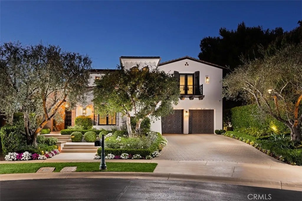 1 Ocean Bluff