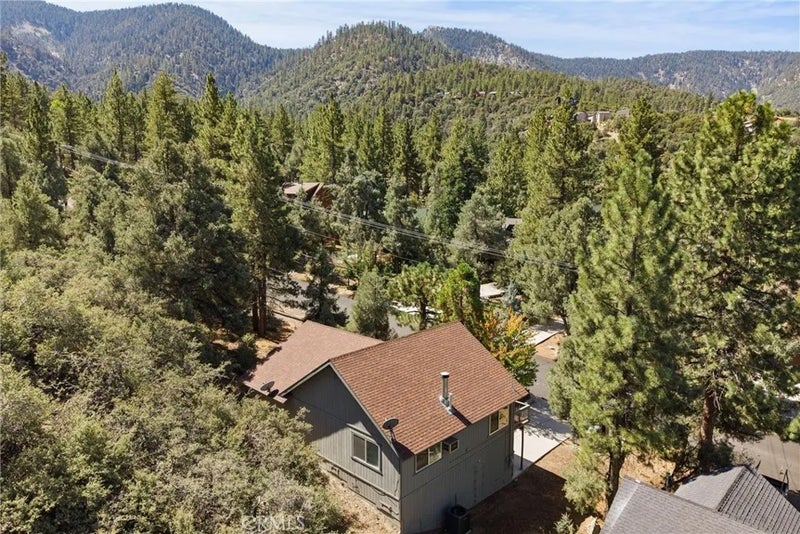 1928 Woodland Drive
