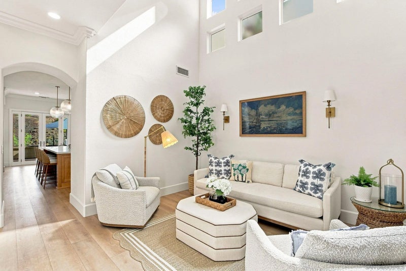 11277 Miro Circle