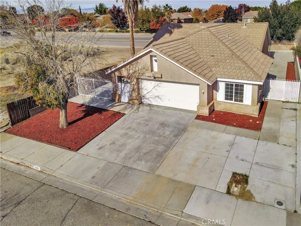 Photo of 2031 Thomas Drive, Lancaster, CA 93535 (MLS # SR25268249)