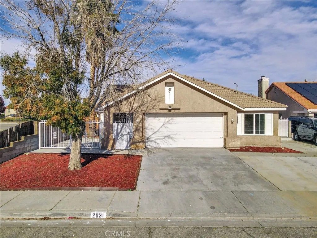 Photo of 2031 Thomas Drive, Lancaster, CA 93535 (MLS # SR25268249)