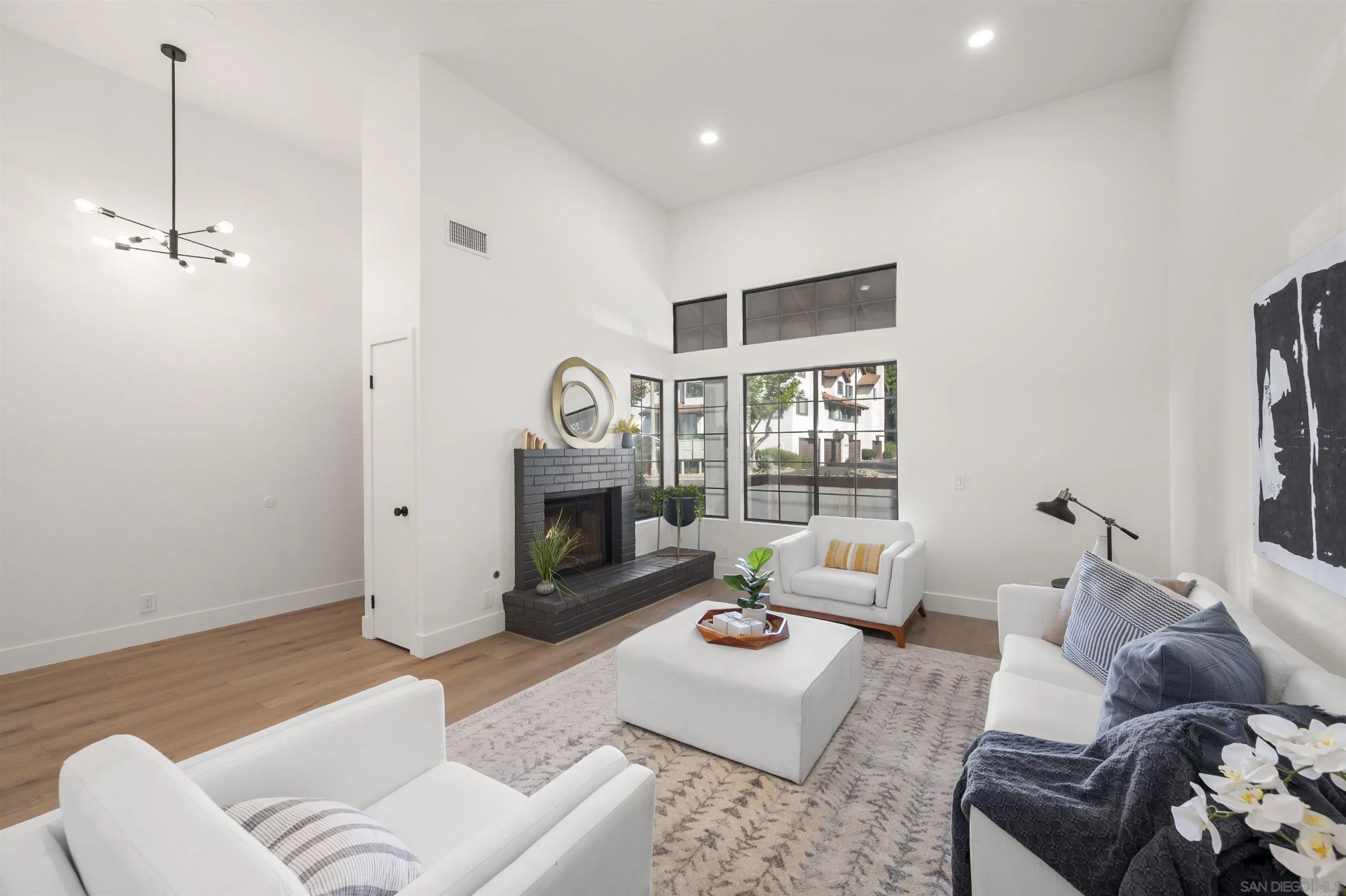 3631 Mission Mesa Way