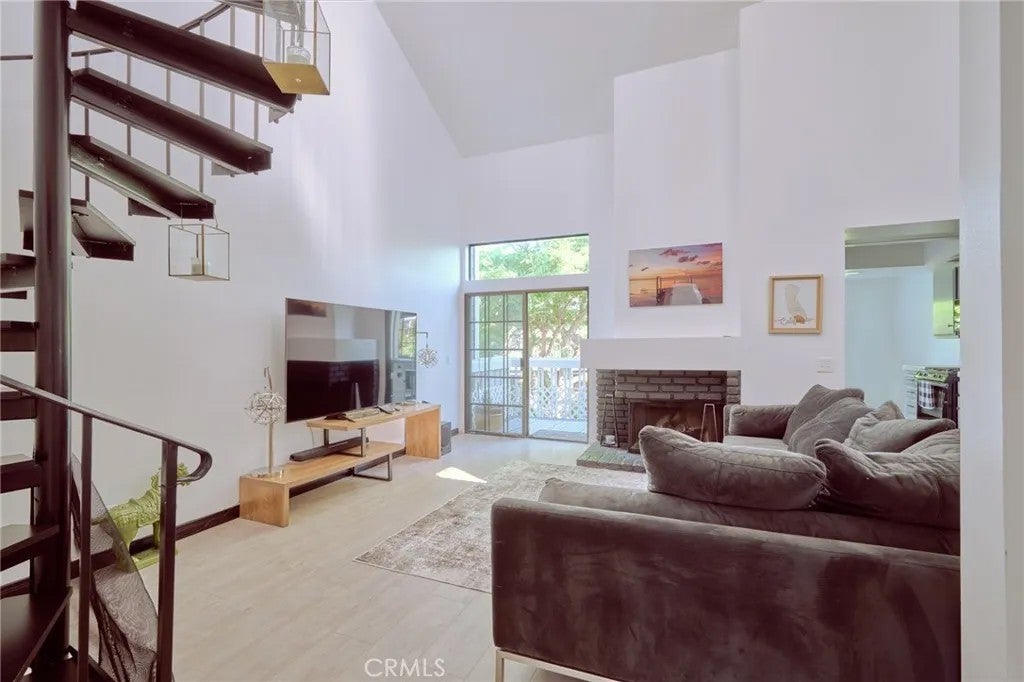 8132 Atwater Circle 202