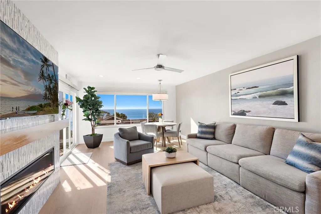 240 Moss Street 4