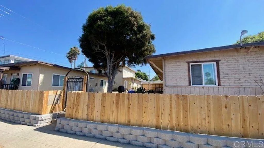 Photo of 722 N Freeman Street, Oceanside, CA 92054 (MLS # NDP2601866)