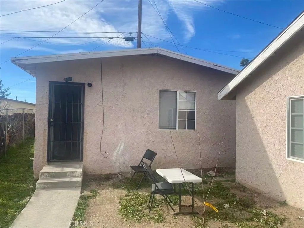 Photo of 5294 Yosemite, San Bernardino, CA 92407 (MLS # TR26011953)