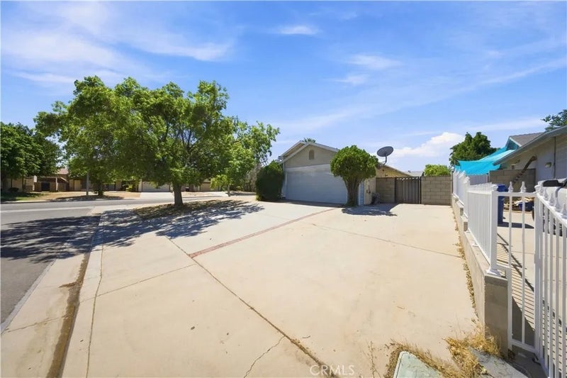 2240 Moonlight Court