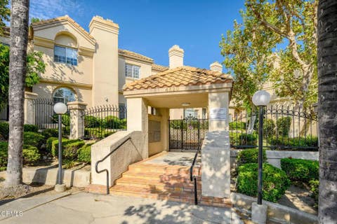 Tiny photo for 4520 Pennsylvania Avenue #118, La Crescenta, CA 91214 (MLS # P1-28340)