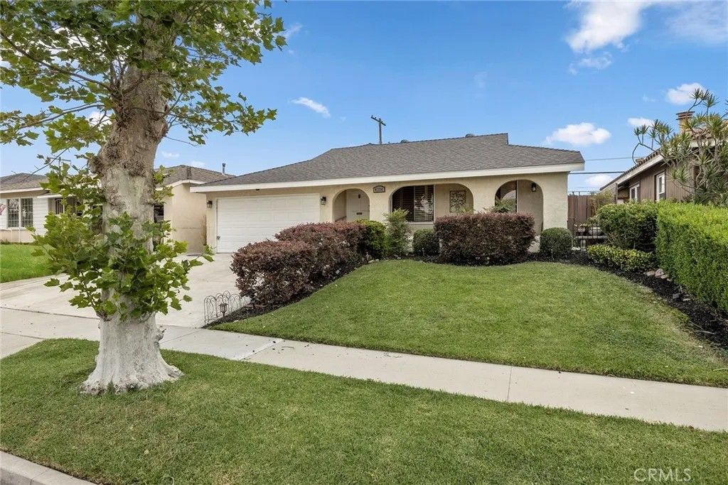 Photo of 4334 Conquista Avenue, Lakewood, CA 90713 (MLS # PW26080084)