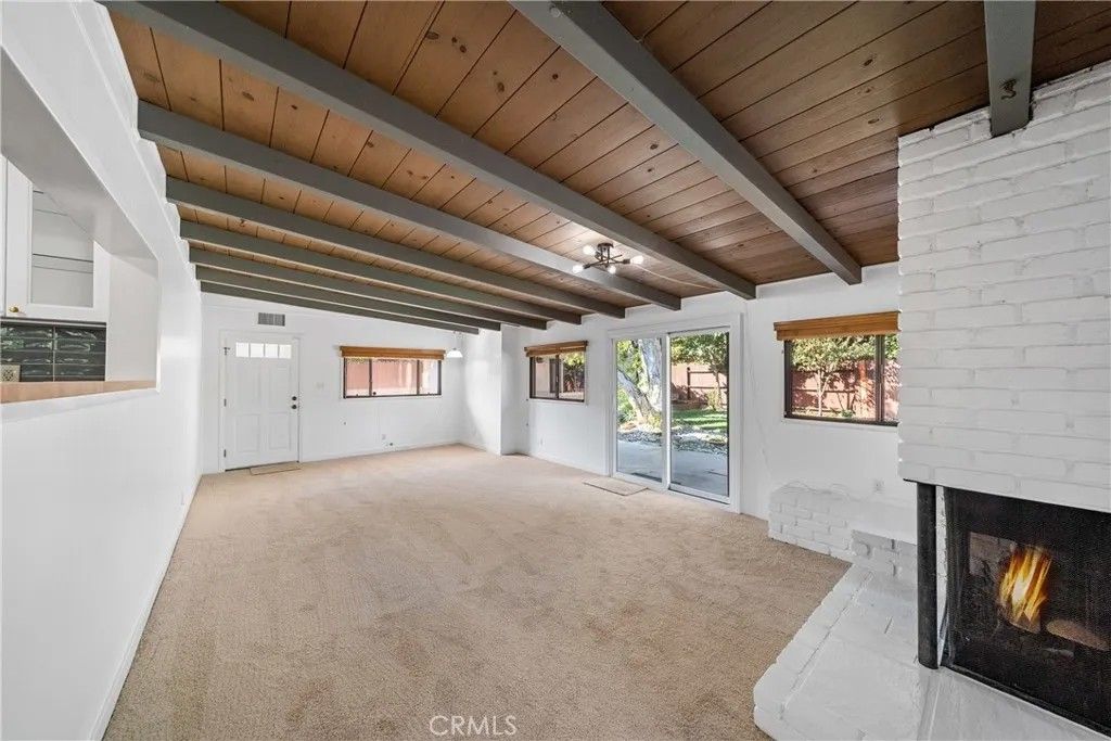 Photo of 4425 Walnut Avenue, Long Beach, CA 90807 (MLS # OC25275262)