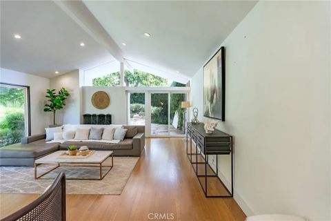 Tiny photo for 3311 Villa Mesa Rd, Pasadena, CA 91107 (MLS # AR26069467)