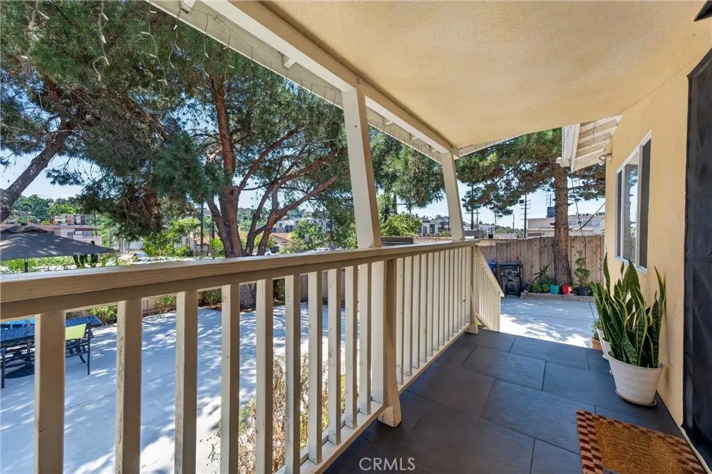 4363 Eagle Rock