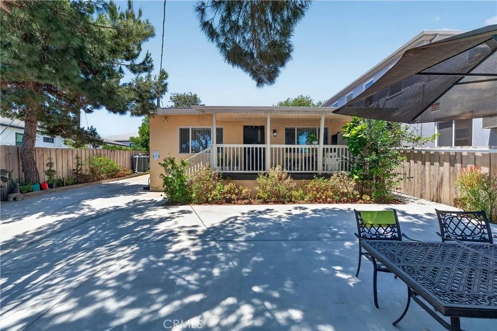 4363 Eagle Rock