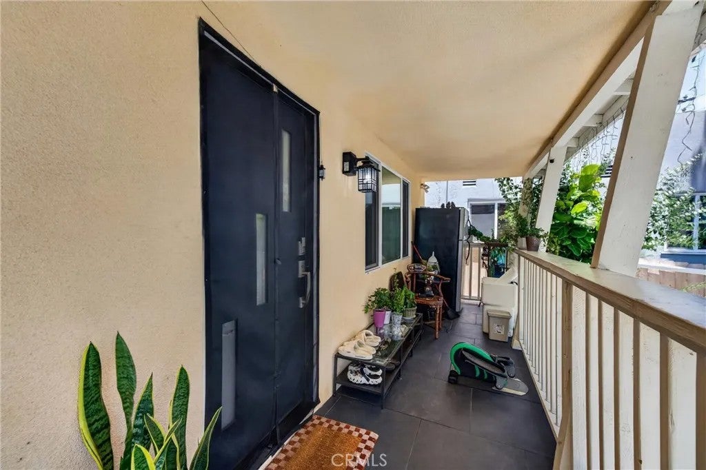 4363 Eagle Rock