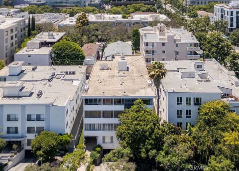 Tiny photo for 419 N Oakhurst Drive #102, Beverly Hills, CA 90210 (MLS # OC25252217)