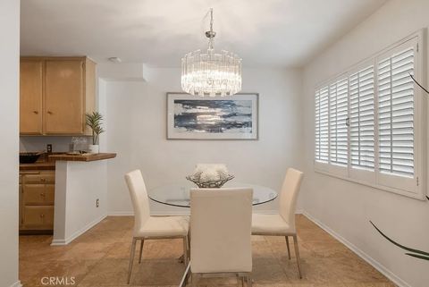 Tiny photo for 419 N Oakhurst Drive #102, Beverly Hills, CA 90210 (MLS # OC25252217)