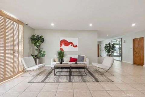 Tiny photo for 419 N Oakhurst Drive #102, Beverly Hills, CA 90210 (MLS # OC25252217)