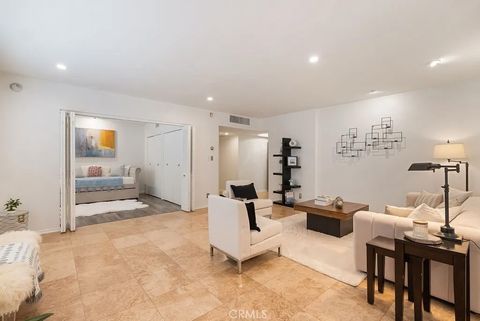 Tiny photo for 419 N Oakhurst Drive #102, Beverly Hills, CA 90210 (MLS # OC25252217)