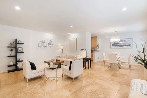 Tiny photo for 419 N Oakhurst Drive #102, Beverly Hills, CA 90210 (MLS # OC25252217)
