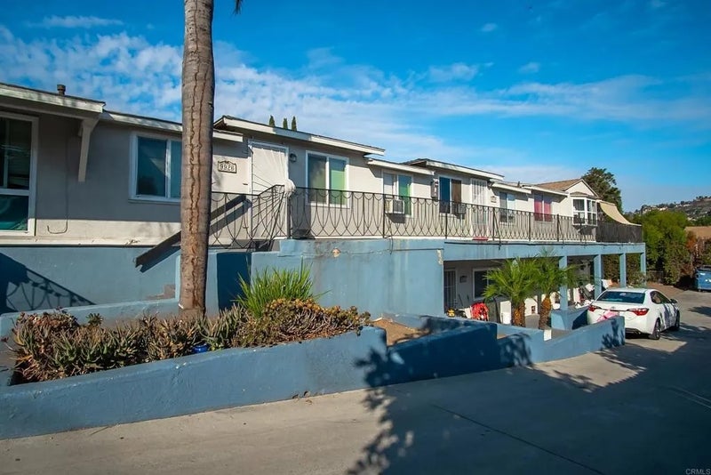 9922-34 Buena Vista Drive