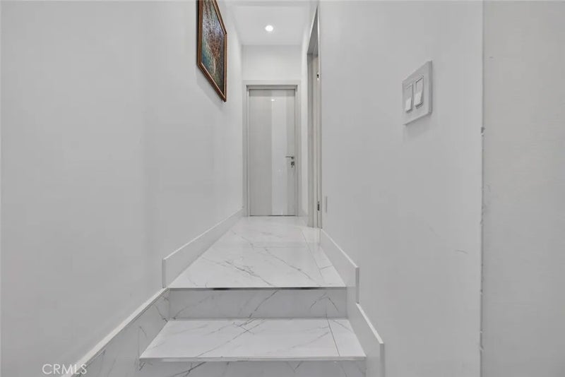 2311 Stonyvale